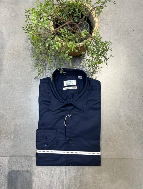 camicia classica slim fit "disculpe" - immagine 3