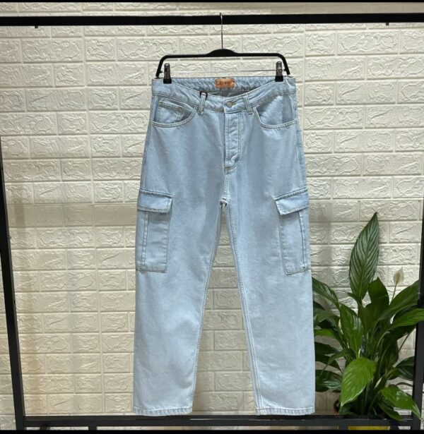 Jeans  con tasconi