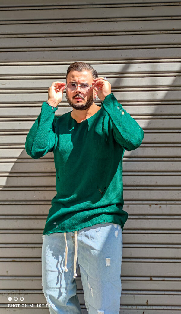 maglione sfranciato verde gucci